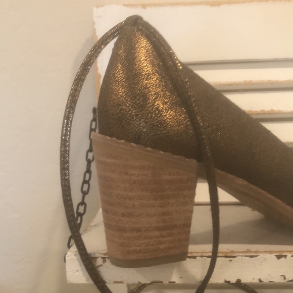 Anthropologie size 6 leather lace up shoe - Picture 8 of 9